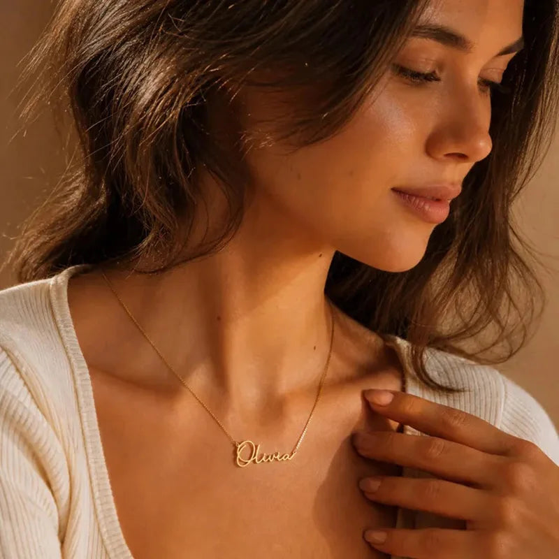 Olivia Custom Name Necklace
