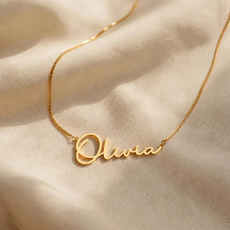 Olivia Custom Name Necklace